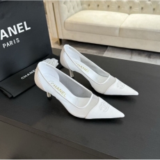 Chanel Low Shoes